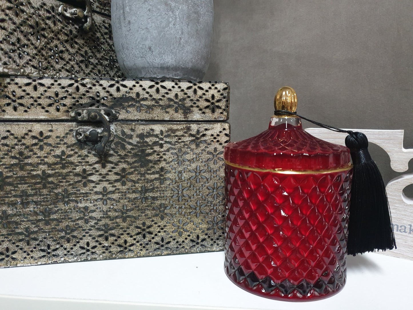 ROYAL RED CANDLE LARGE