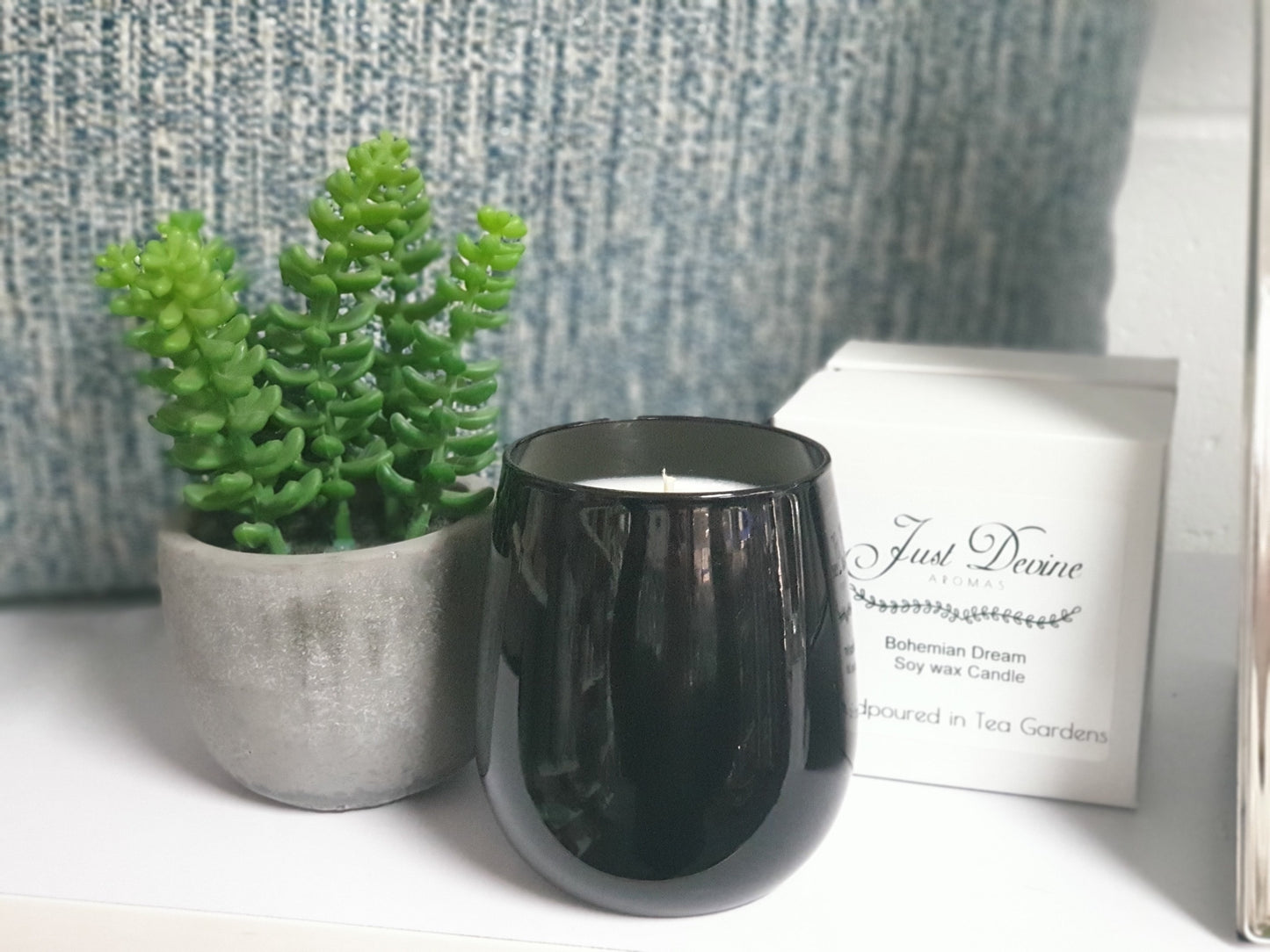 renee small black candle jar