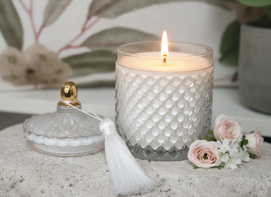 ROYAL WHITE CANDLE SMALL